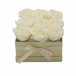 boite fleurs de savon blanches