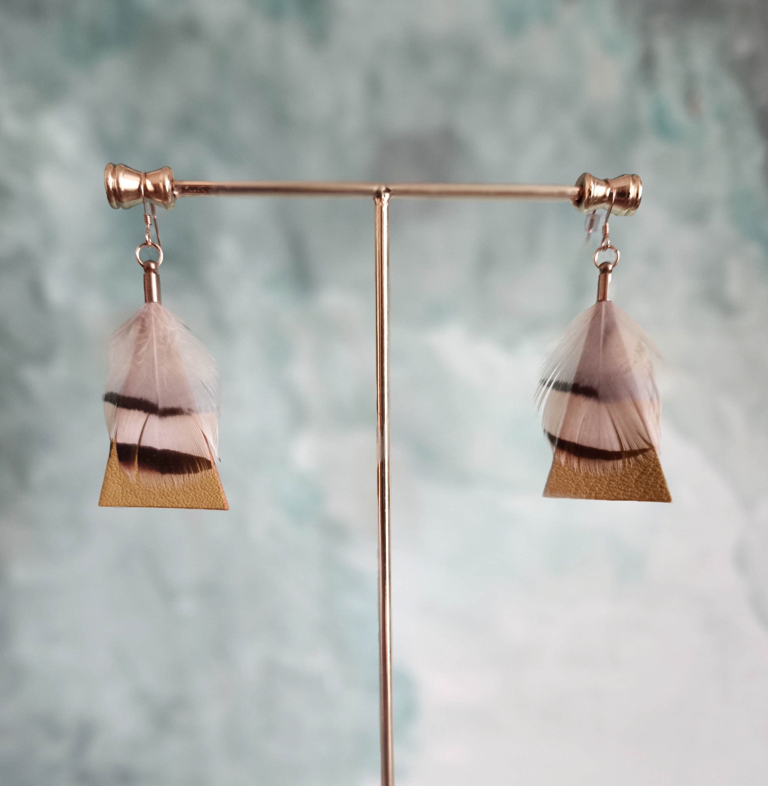 Verdegrine, Boucles triangle, Jaune Moutarde, Plume