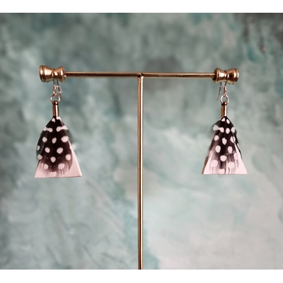 Verdegrine, Boucles triangle, Cuir blanc, Plume
