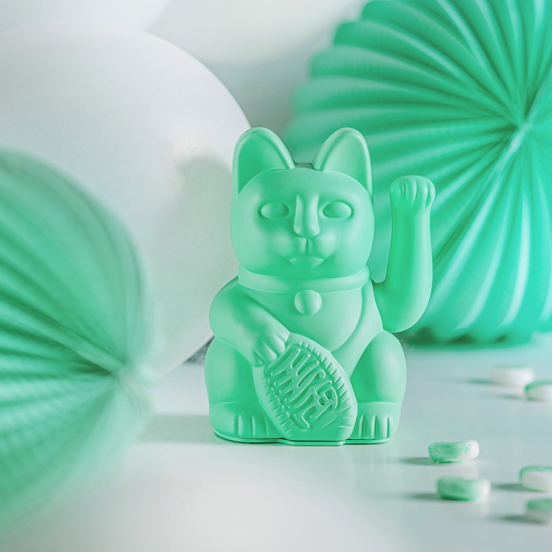 lucky cat mint green ambiance