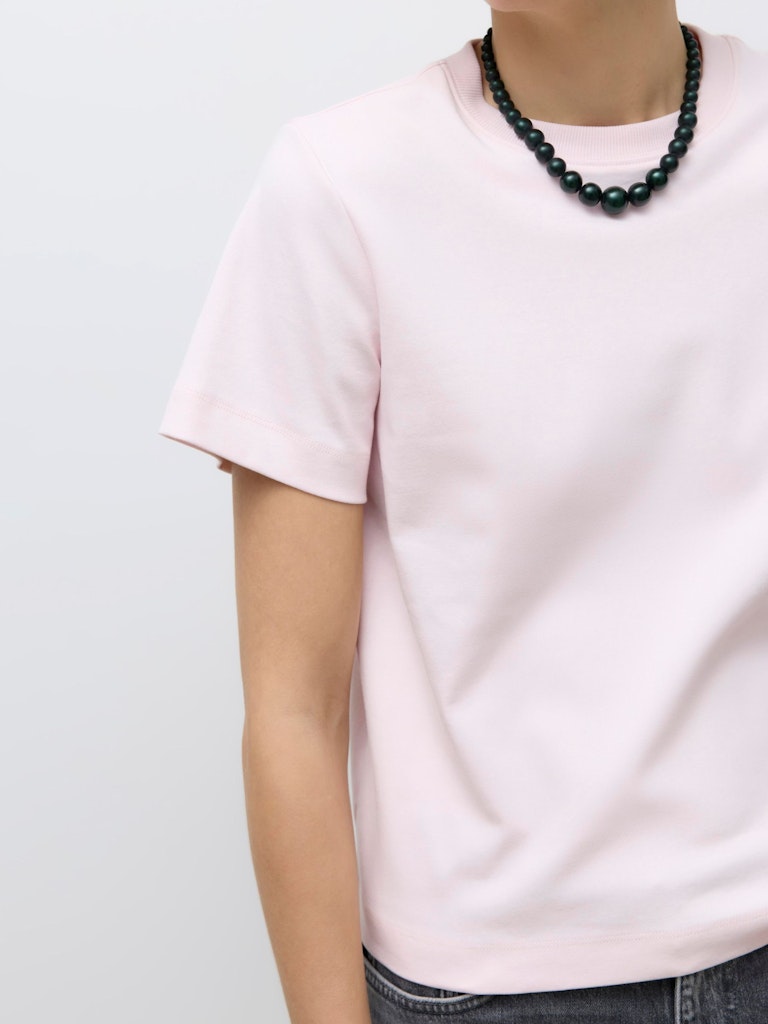 AWARE_FallWinter2023_primrose-pink_10294544 (4)
