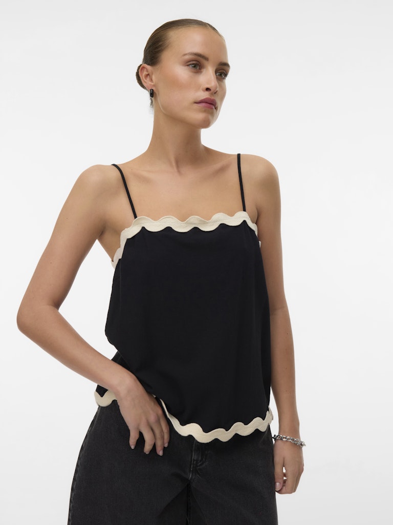 VERO-MODA_Springsummer_4925114_10341321 (1)