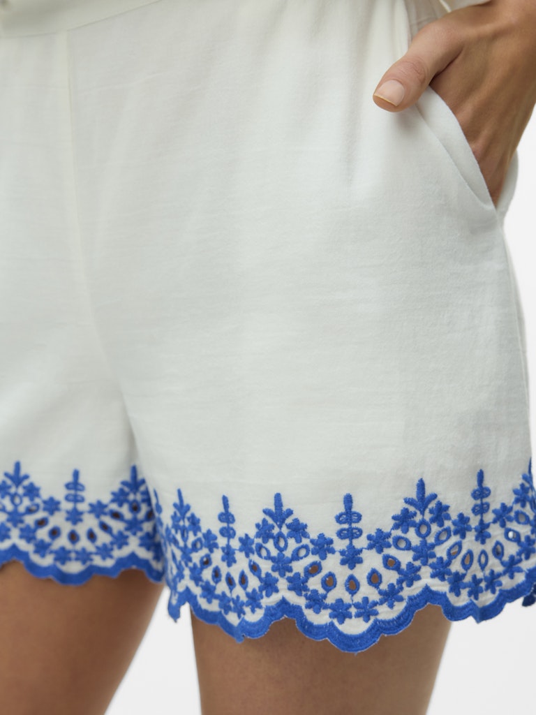 VERO-MODA_Springsummer_4990910_10345832 (3)