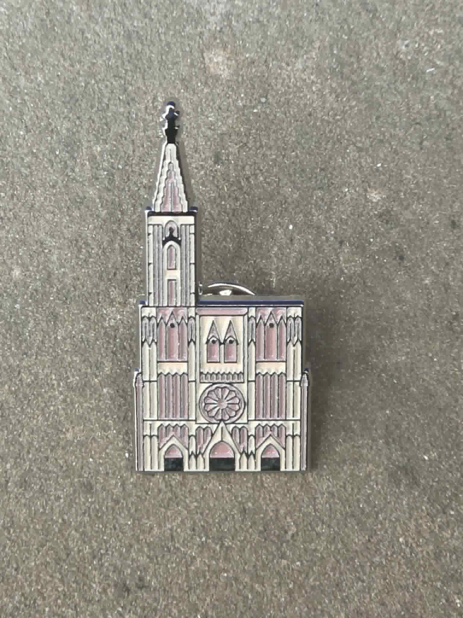 Pin's kt