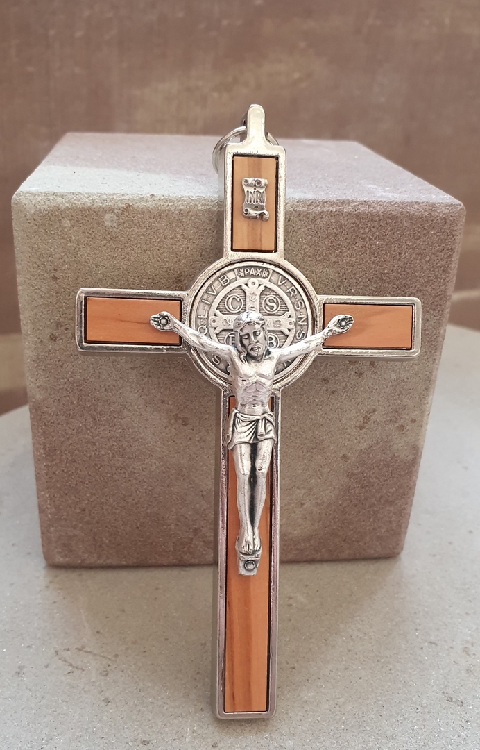 CRUCIFIX SAINT BENOÎT Crucifix echoppesaintmichel