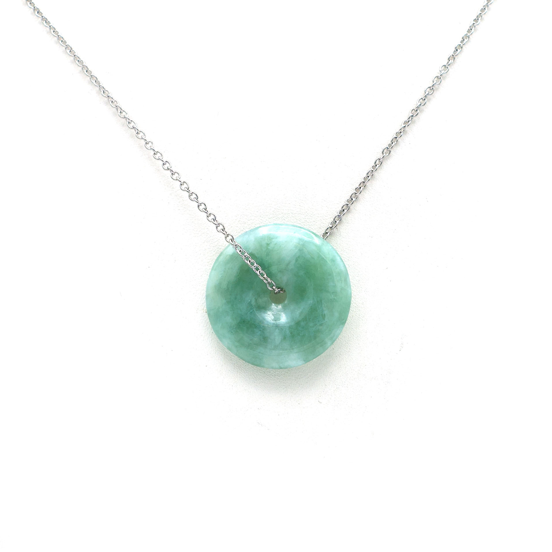 Pendentif du bouddha rieur en véritable jade vert certifié