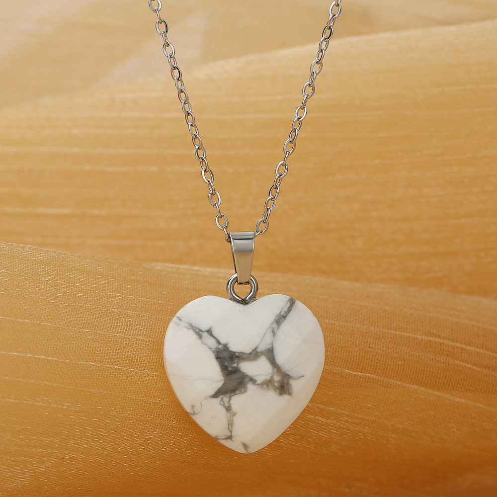 howlite