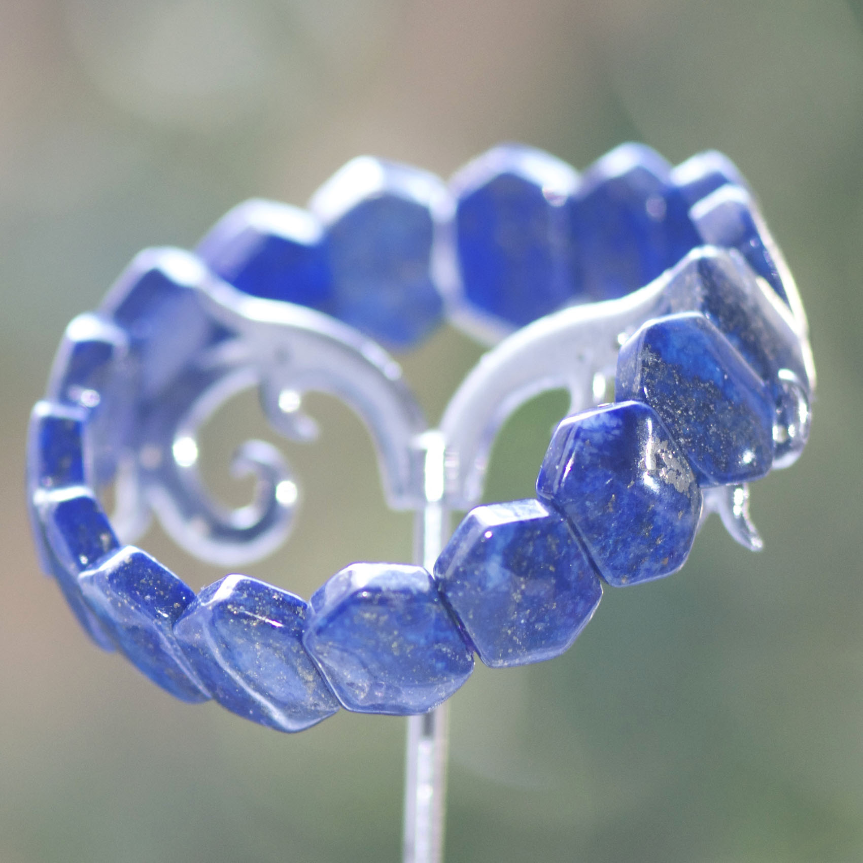 Plaquette hexagonale 1 en pierre naturelle de lapis lazuli
