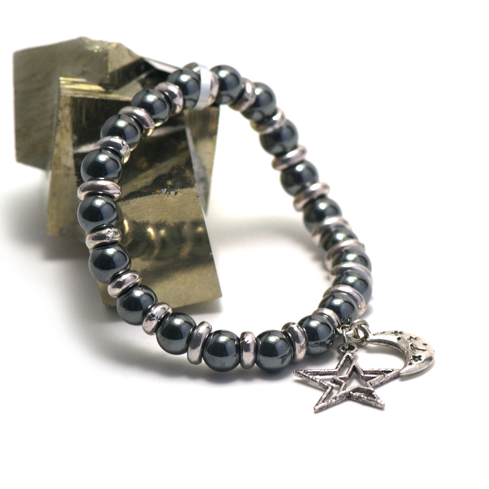 A breloque bracelet en pierre naturelle d'hématite