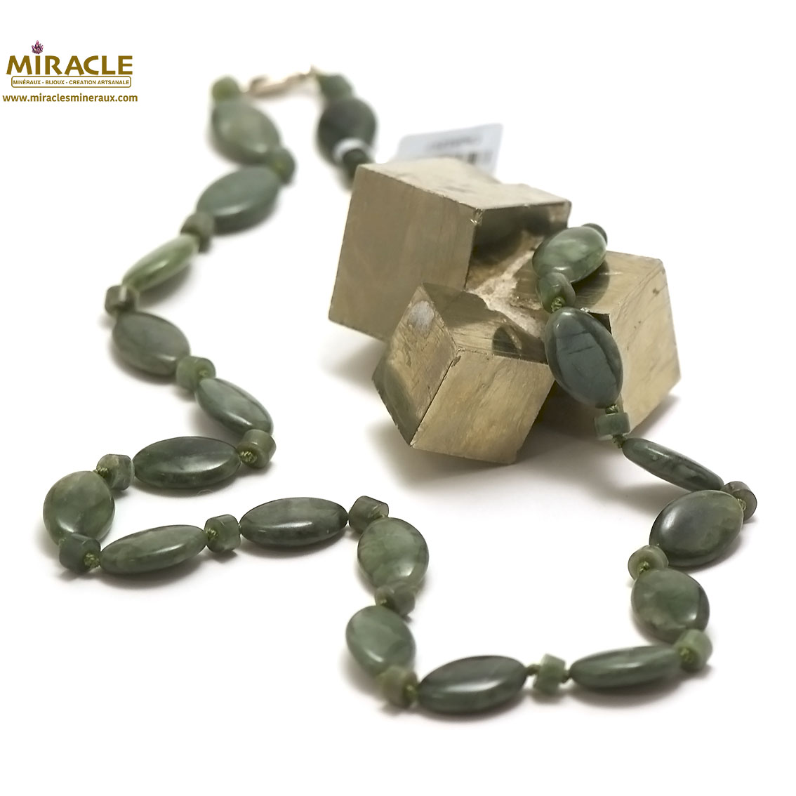 L palet oval-rondelle 1 collier en pierre naturelle de jade néphrite de canada