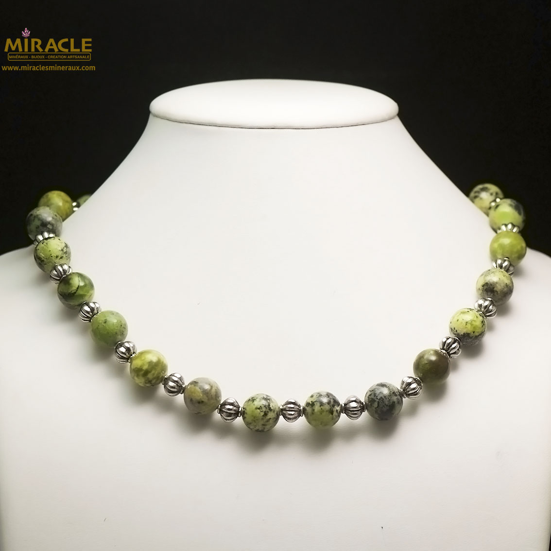 A ronde 12 mm-perle argenté citrouille collier en pierre naturelle de chrysoprase