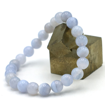 Bracelet calcédoine bleue , "perle ronde 8 mm"
