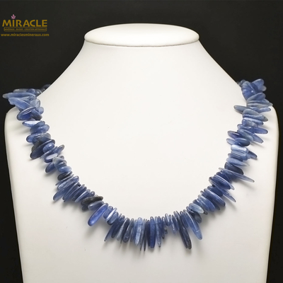 F pointe baroque collier en pierre naturelle de cyanite