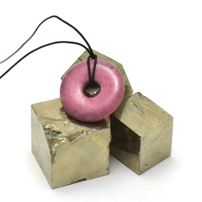 1 pendentif rhodonite "donuts 30 mm", pierre naturelle