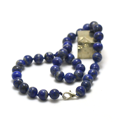 collier lapis lazuli , " perle ronde 10 mm "