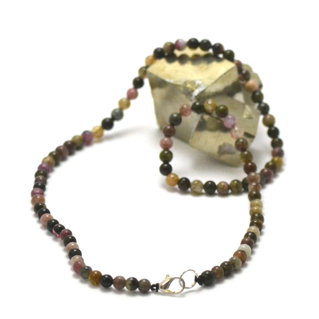 Collier En Quartz Avec Inclusions De Tourmaline Noire - Perles Rondes 6 Mm 38 Cm Item 11473706