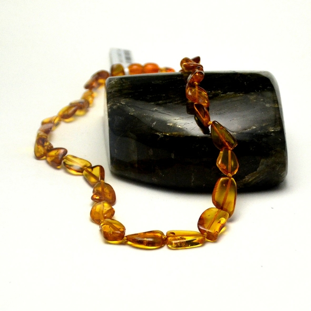 Collier 15 perles Ambre véritable de la mer Baltique. Chaine en acier Collier f