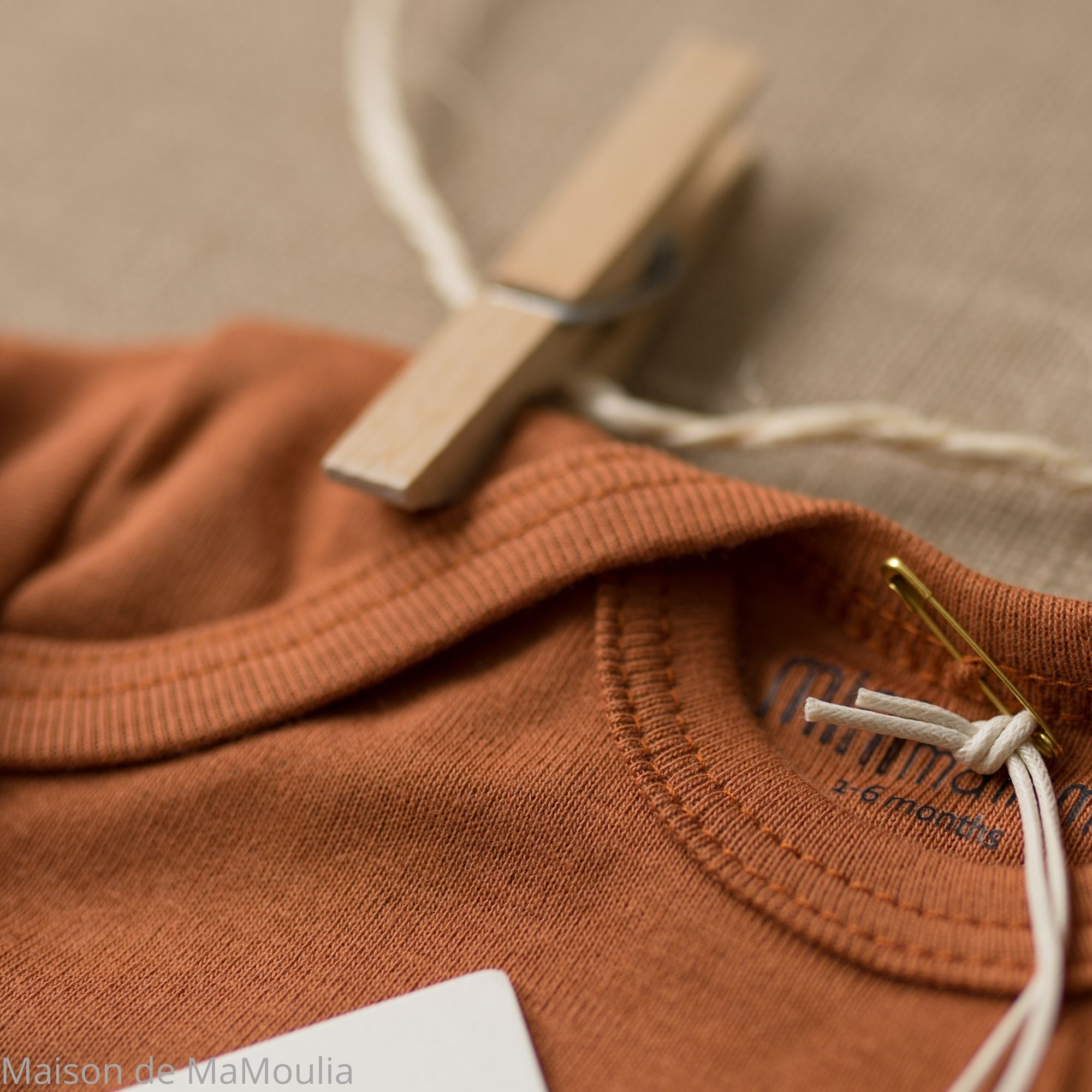 Nebel-minimalisma-Clay-body-bebe-coton-bio-maison-de-mamoulia-argile-terracota-