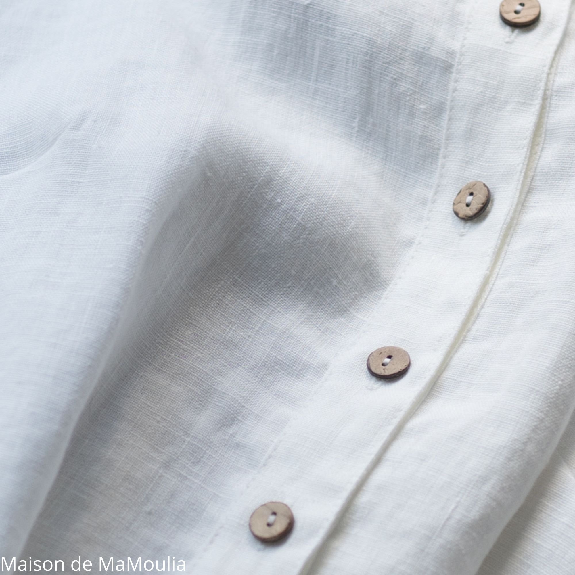 chemise-blouse-femme-pur-lin-lave-simplygrey-maison-de-mamoulia-offwhite-blanc-