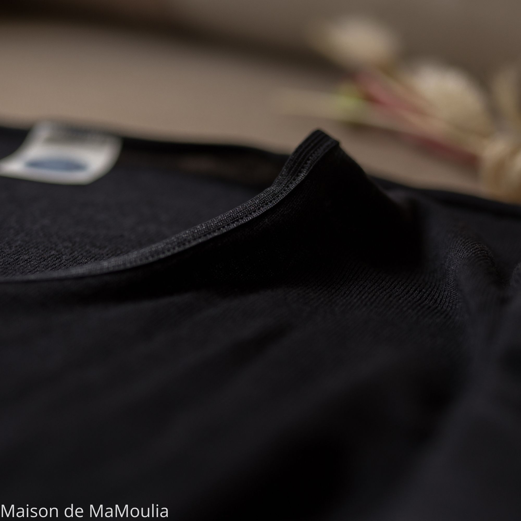 top-tshirt-thermoregulateur-cosilana-laine-soie-femme-maison-de-mamoulia-noir-manches-longues-bio----