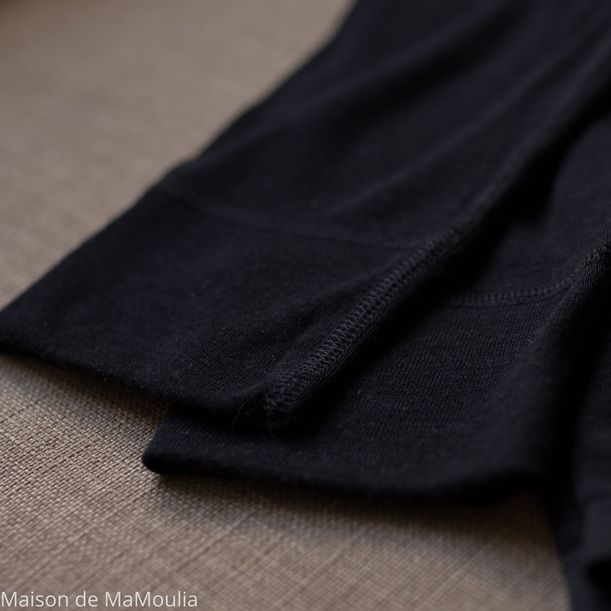 legging-caleçon-sous-vetement-thermoregulateur-cosilana-laine-soie-femme-maison-de-mamoulia-noir-