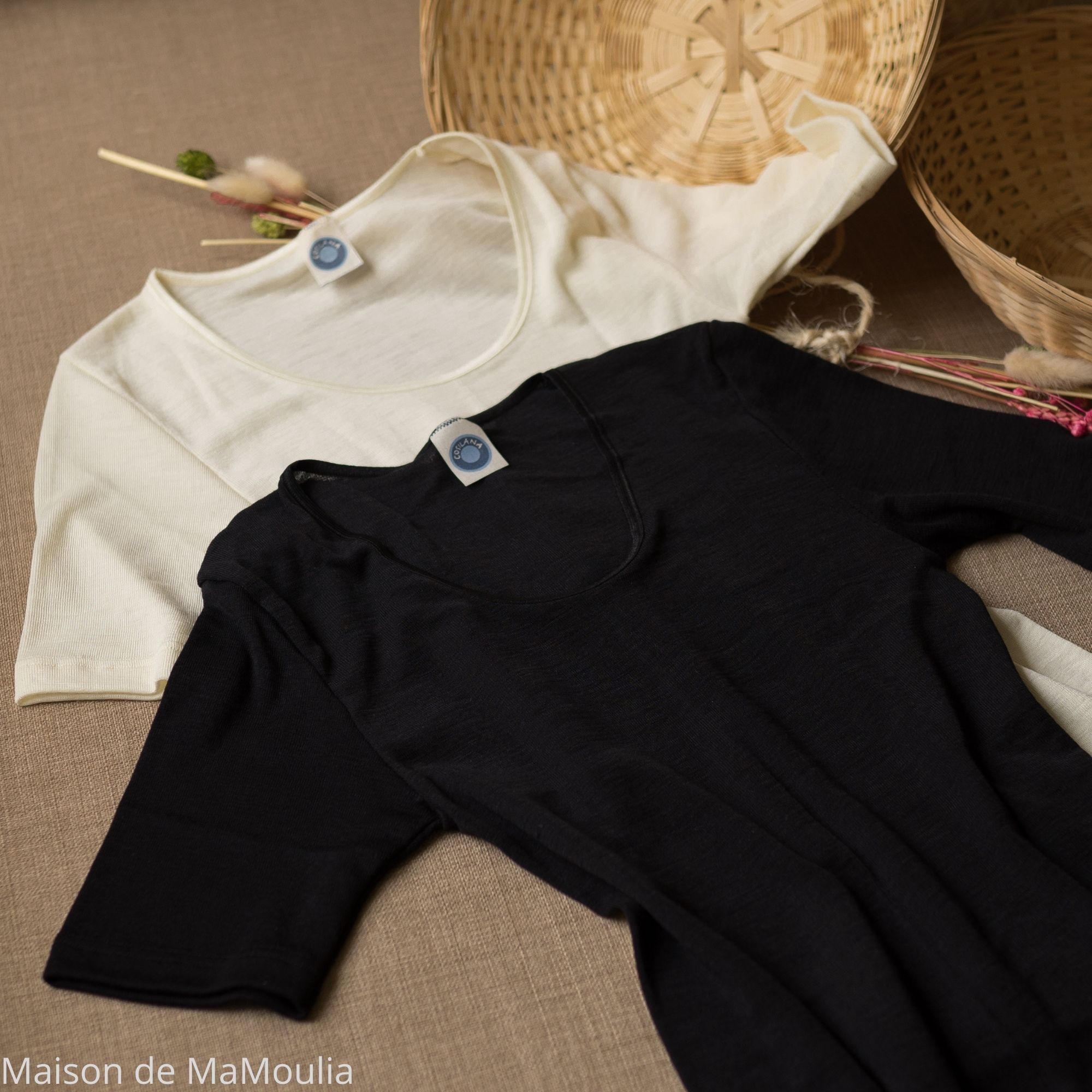 top-tshirt-thermoregulateur-cosilana-laine-soie-femme-maison-de-mamoulia-ecru-blanc-noir