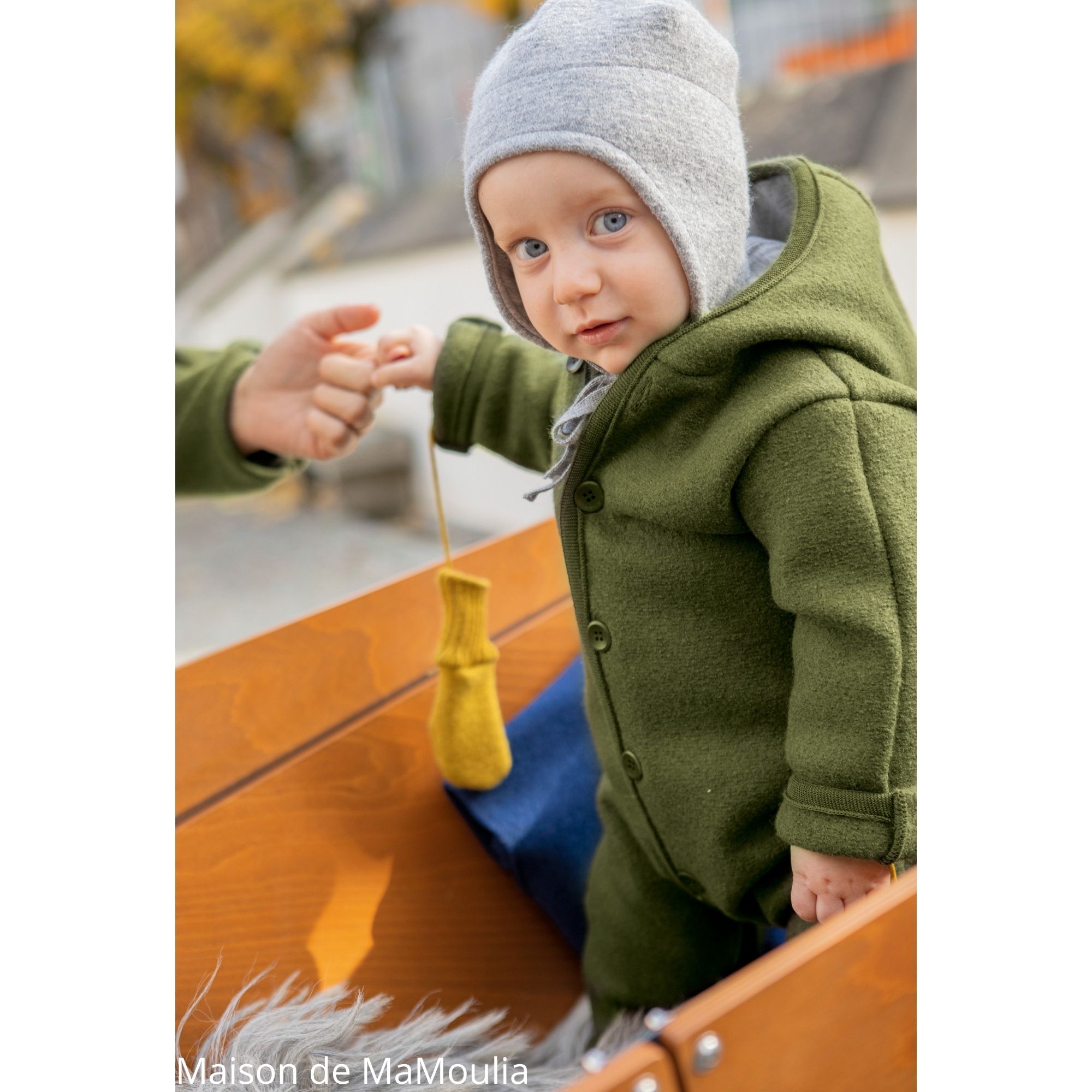 combinaison-bebe-enfant-disana-laine-bouillie-maison-de-mamoulia-vert-olive-bonnet-gris-