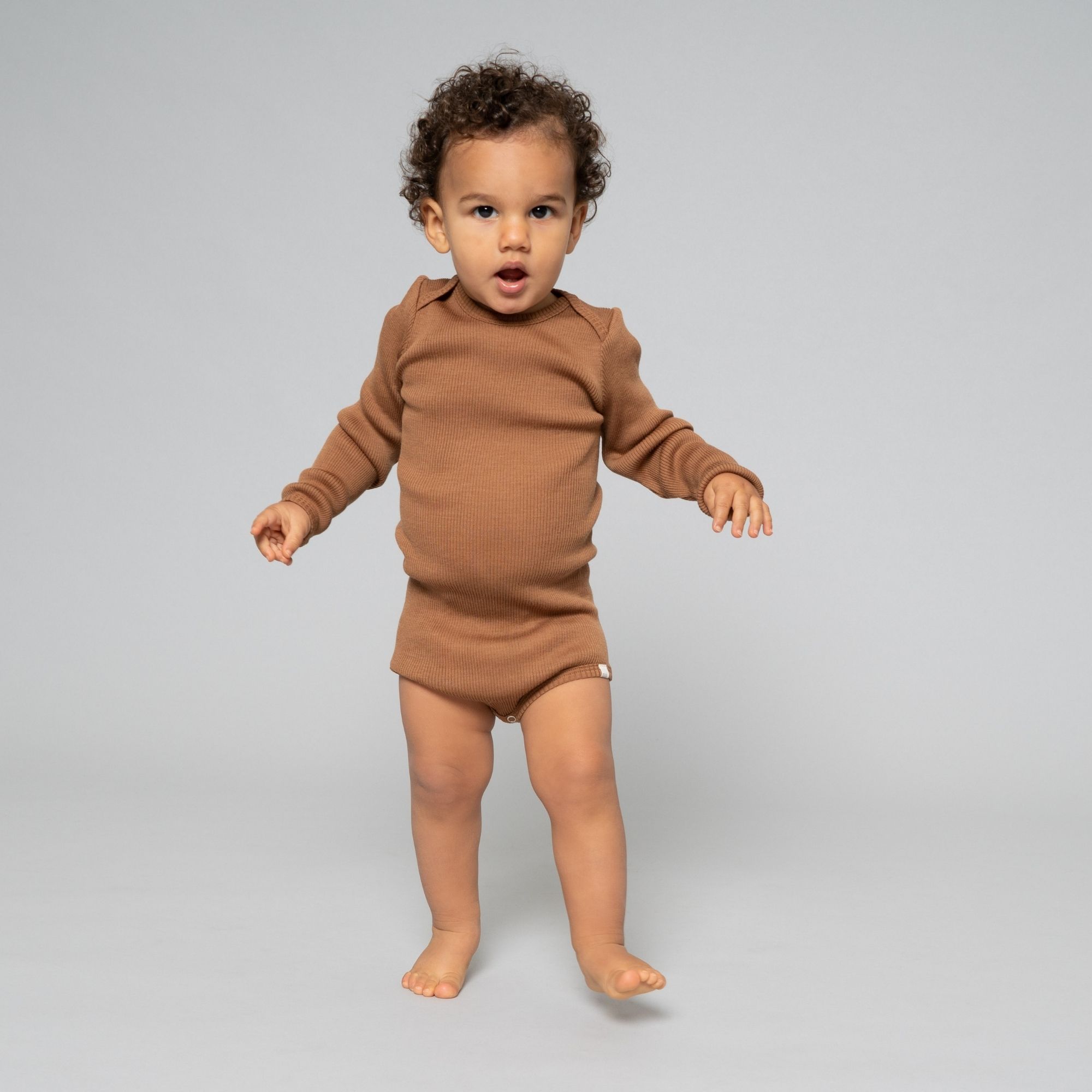 MINIMALISMA - Body bébé - 100 % laine mérinos - Caramel