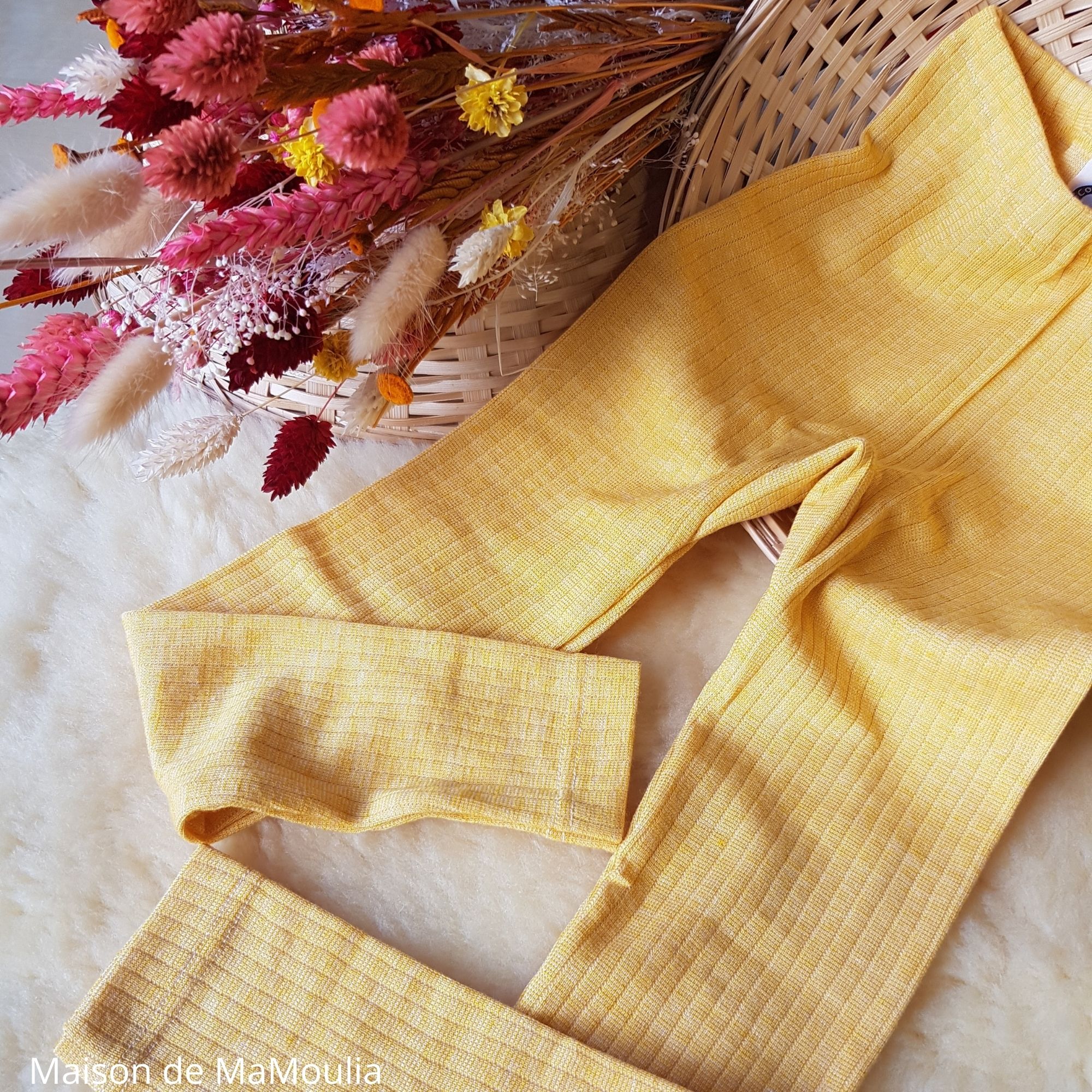 pantalon-legging-thermoregulateur-cosilana-laine-soie-coton-enfant-maison-de-mamoulia-jaune