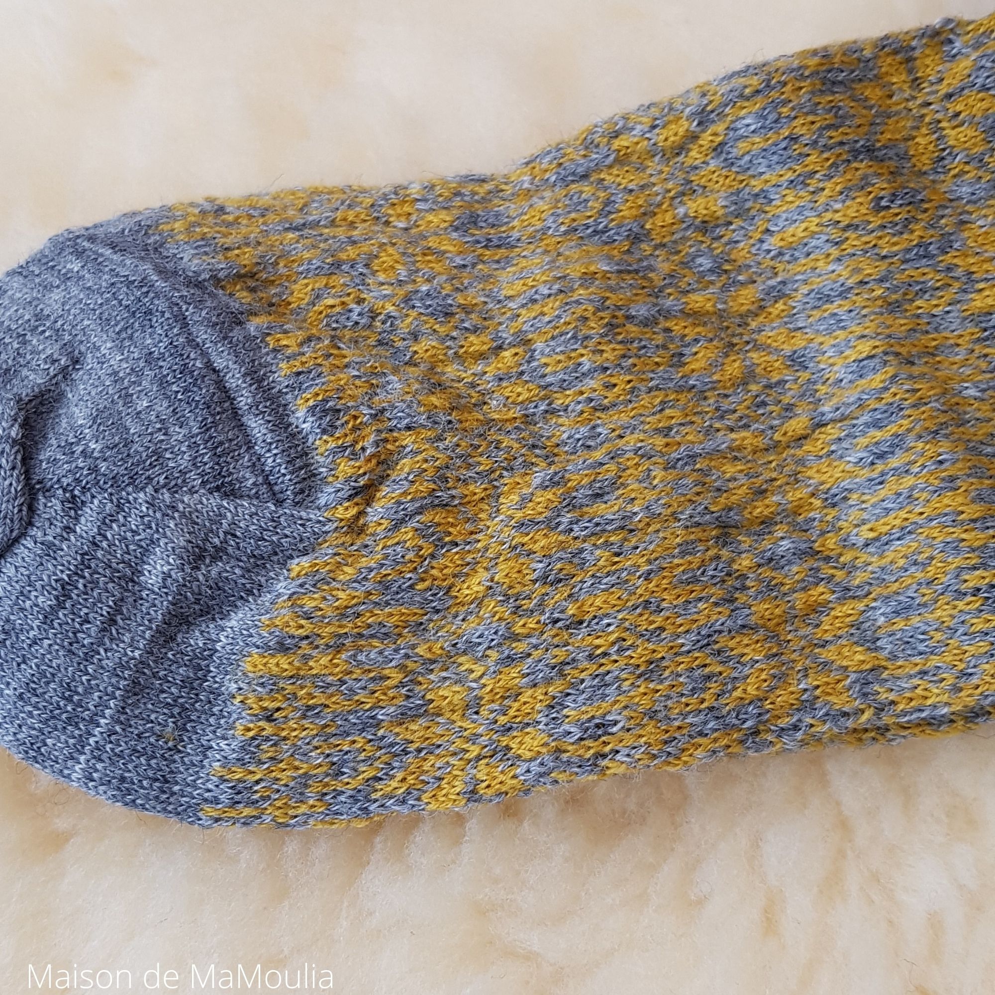 156-chaussettes-pure-laine-bio-ecologique-hirsch-natur-maison-de-mamoulia-norvegienne-adulte-gris-moutarde-fine