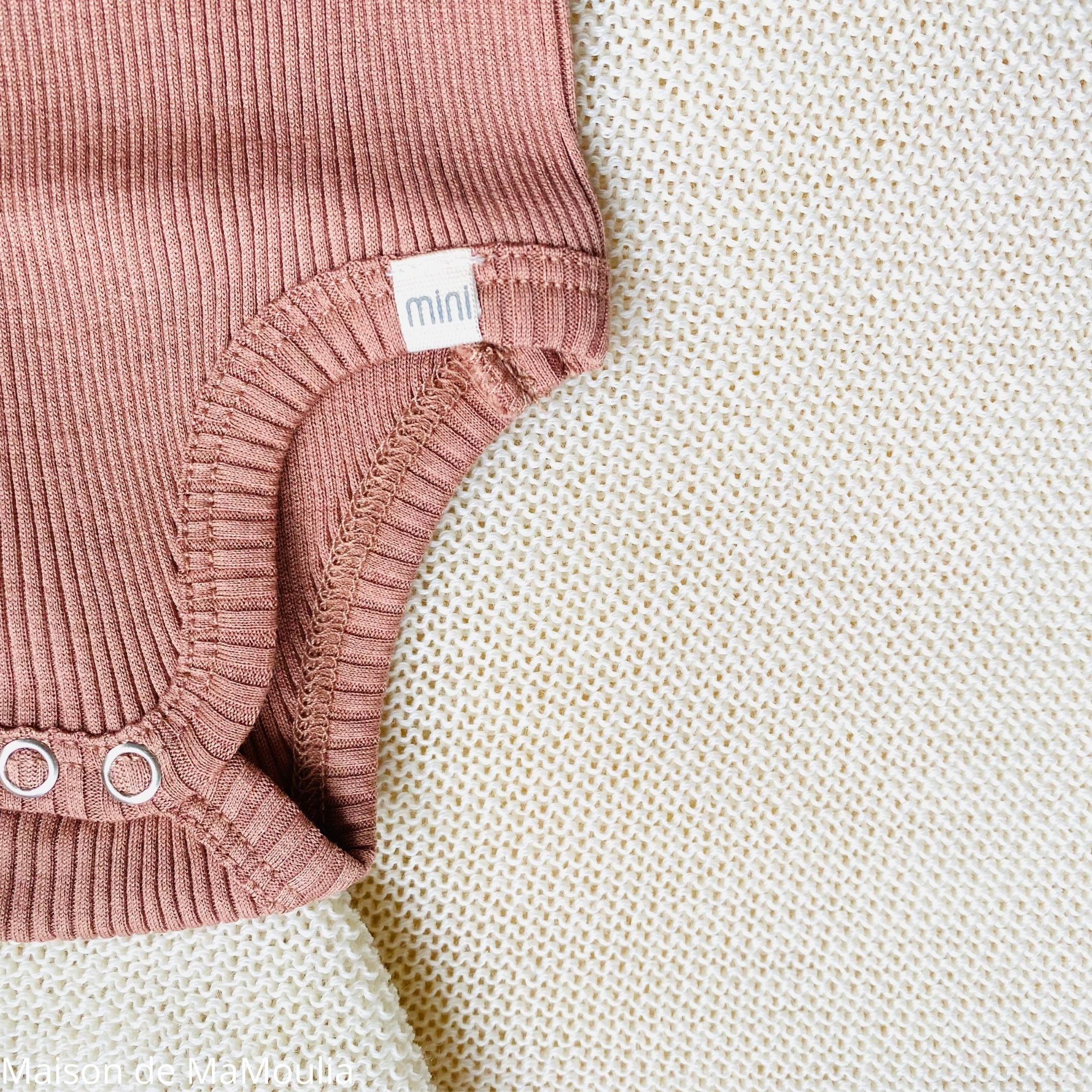 bingo-body-manches-courtes-bebe-enfant-soie-coton-minimalisma-maison-de-mamoulia-nougat-