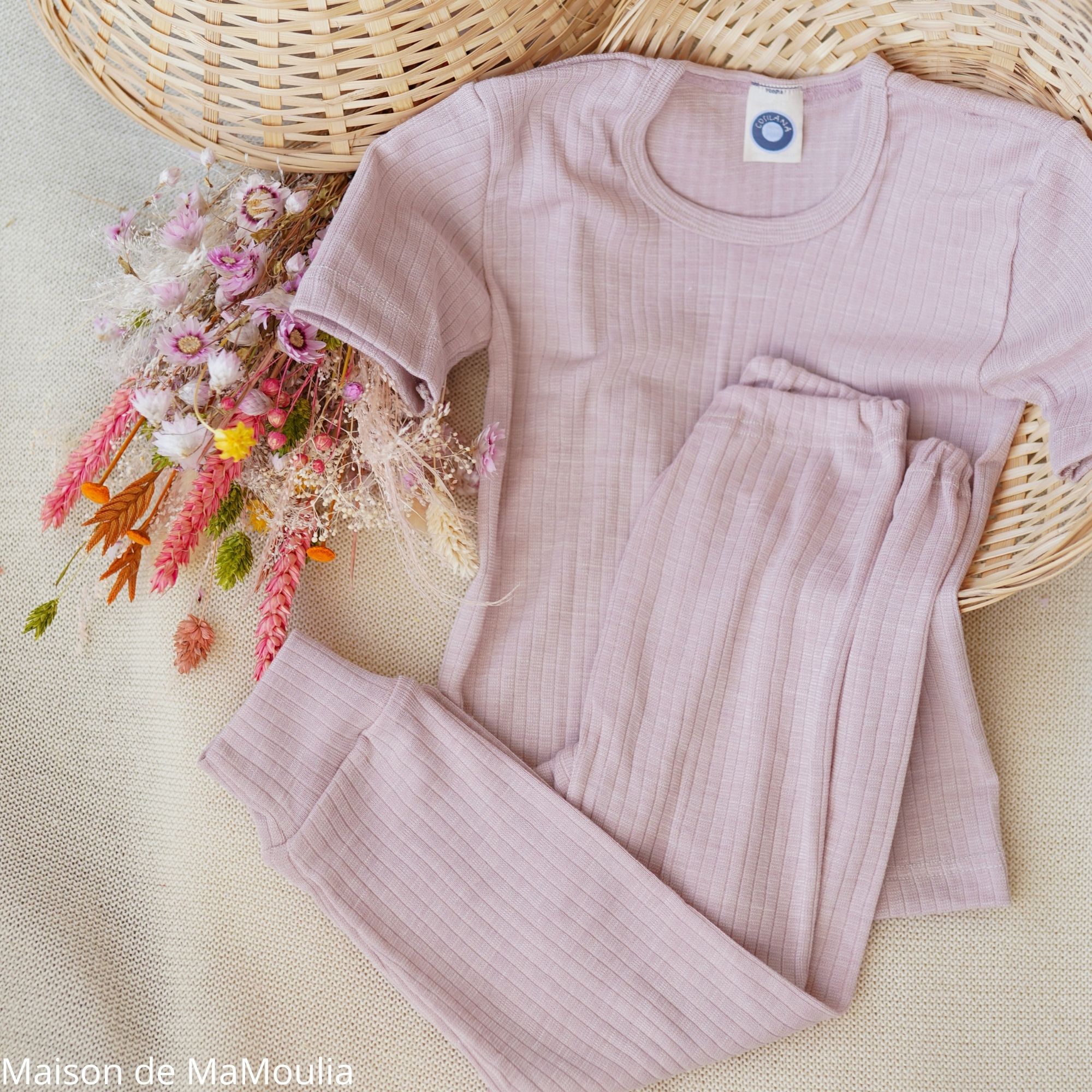 tshirt-cosilana-laine-soie-coton-bio-enfant-maison-de-mamoulia-rose-manches-courtes-pantalon-pyjama