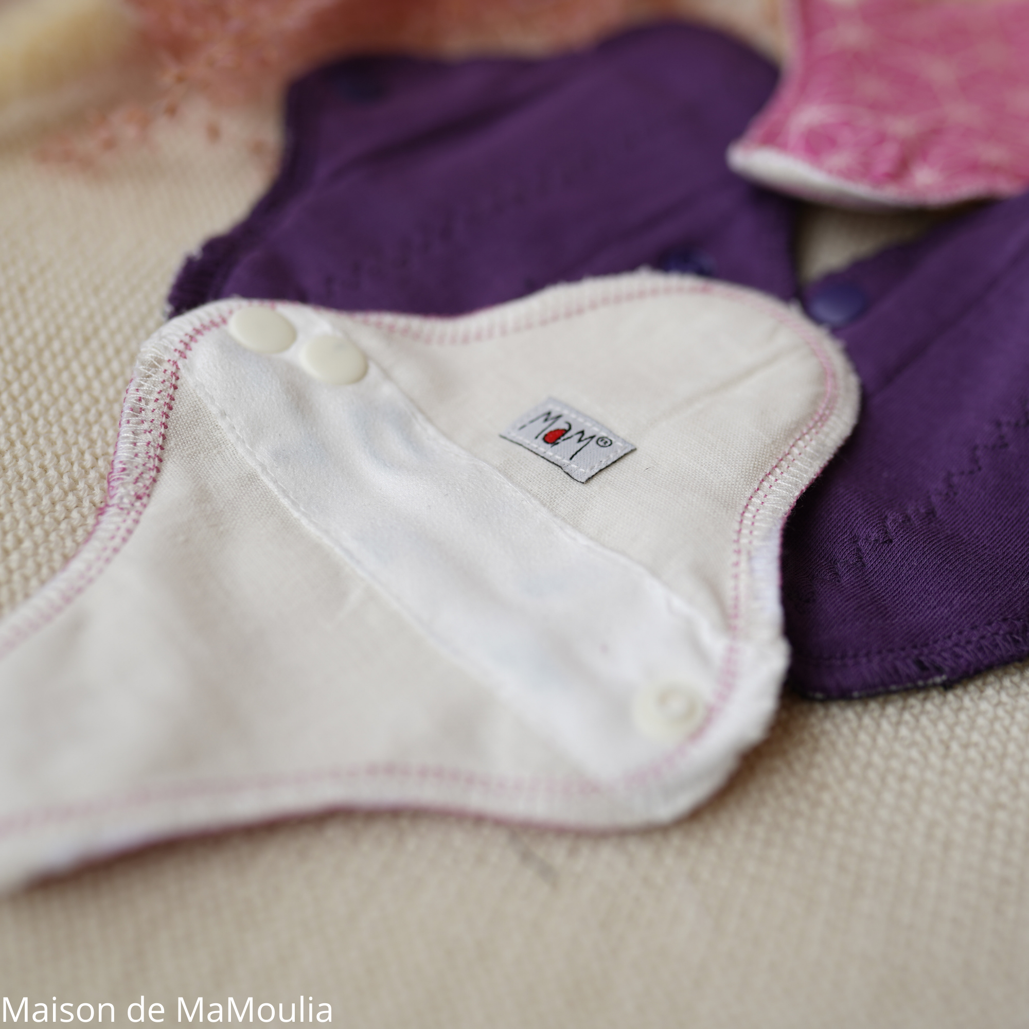 serviettes-hygieniques-lavables-mamidea-babyidea-maison-de-mamoulia-mini-rose-violet-japanaise-star-lot-ecologique-