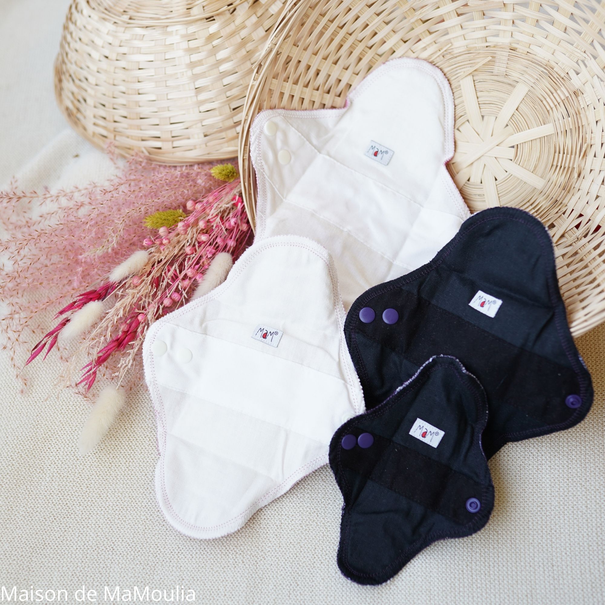 serviette-hygienique-lavable-mamidea-coton-bio-maison-de-mamoulia-rose-aubergine-lot-d- essai