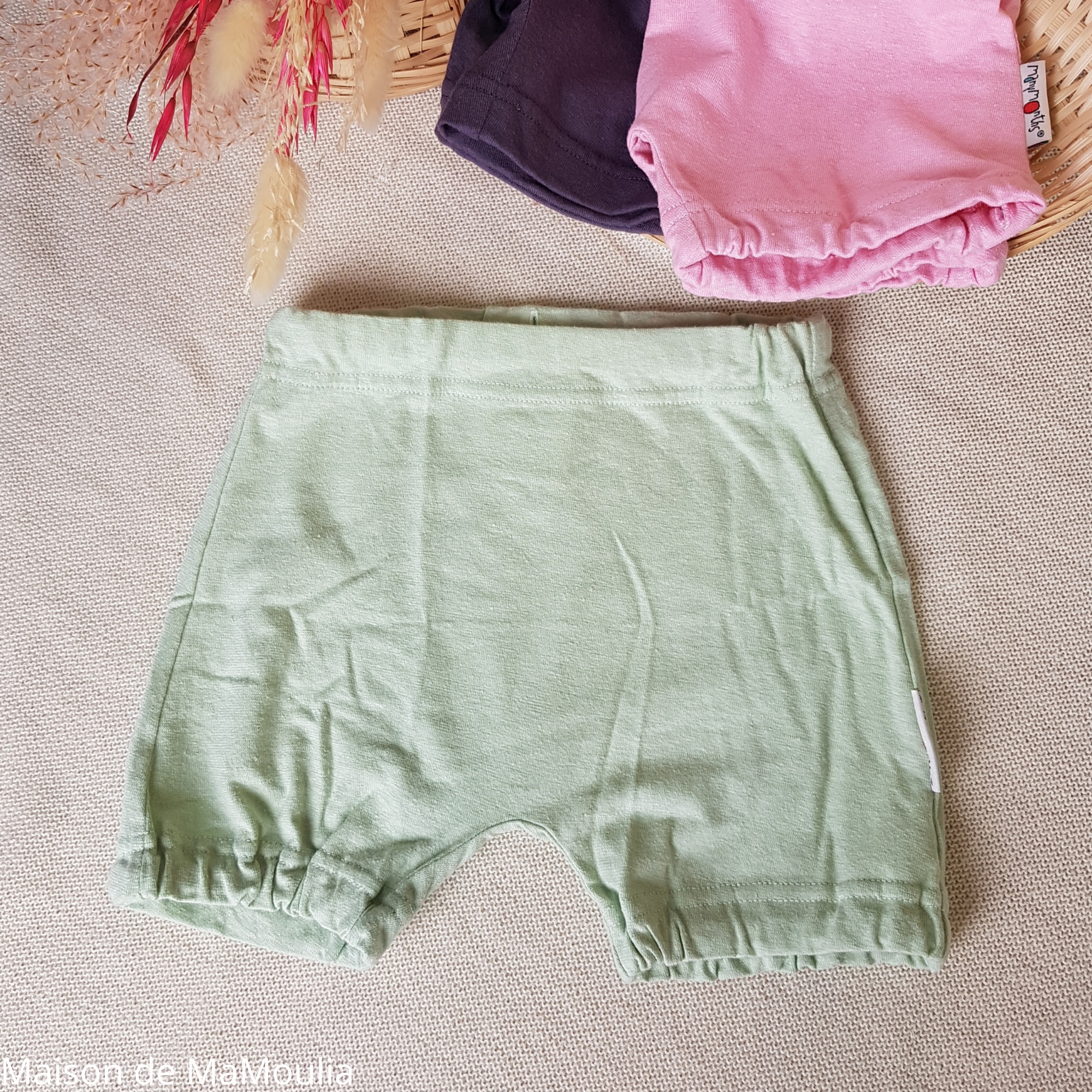 bubble-shorts-coton-bio-chanvre-manymonths-babyidea-maison-de-mamoulia-jade-green-vert- clair