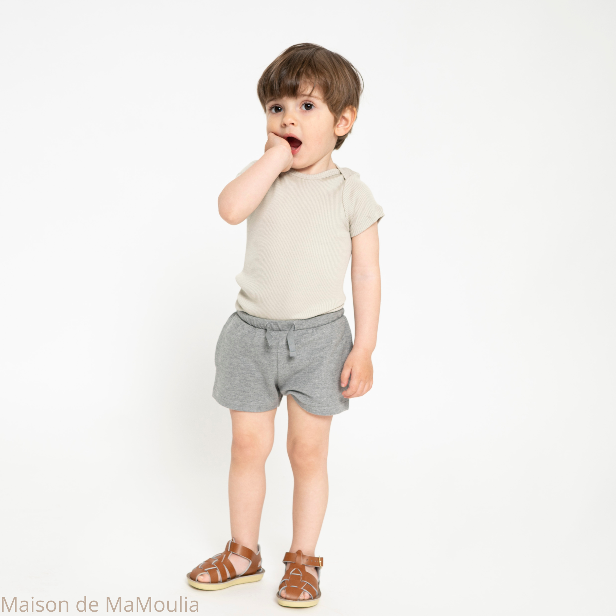 short-ejby-enfant-fille-garçon-coton-pique-bio-minimalisma-maison-de-mamoulia-gris-melange