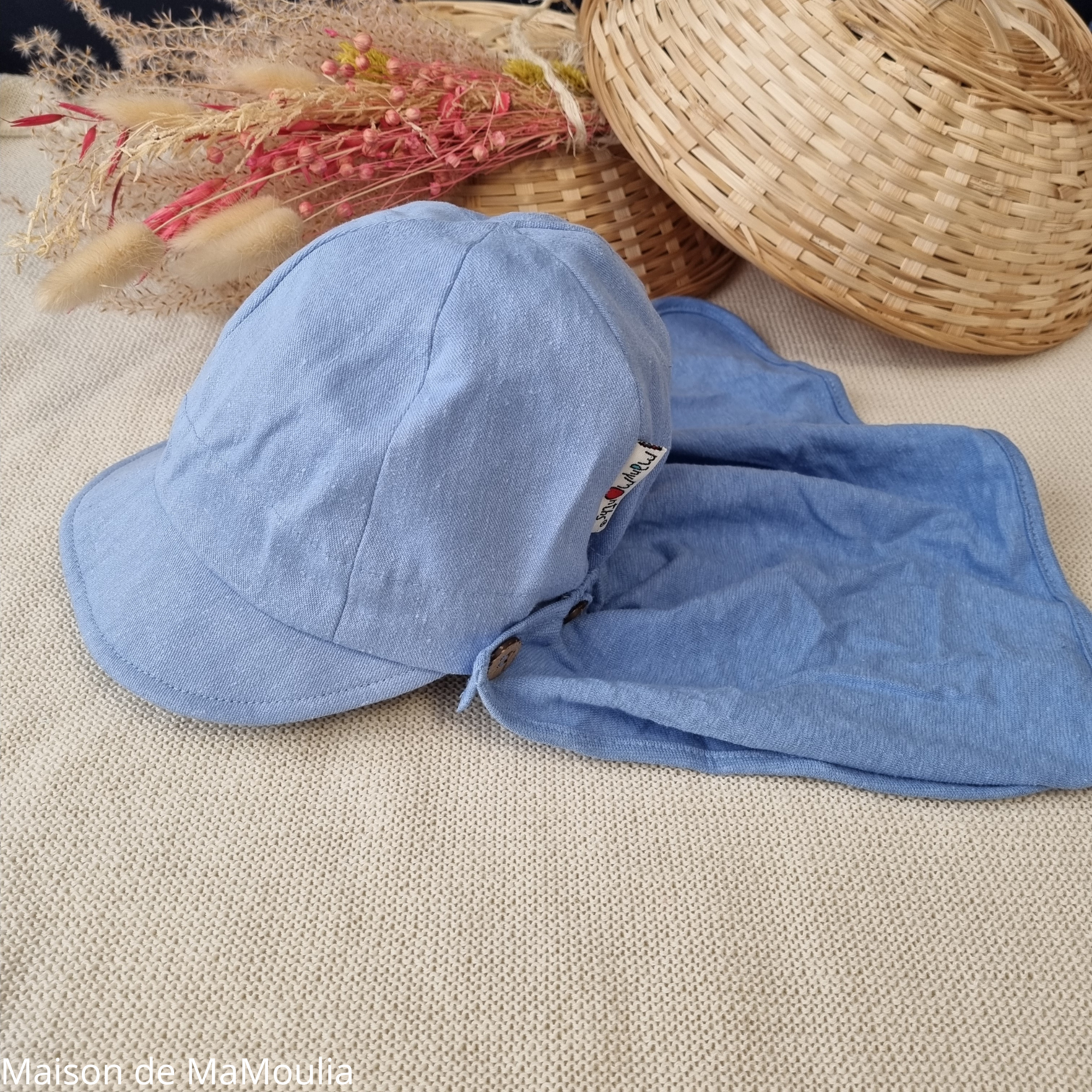 chapeau-casquette-multicape-ete_soleil-ajustable-evolutif-bebe-enfant-coton-bio-chanvre-manymonths-babyidea-maison-de-mamoulia-bleu