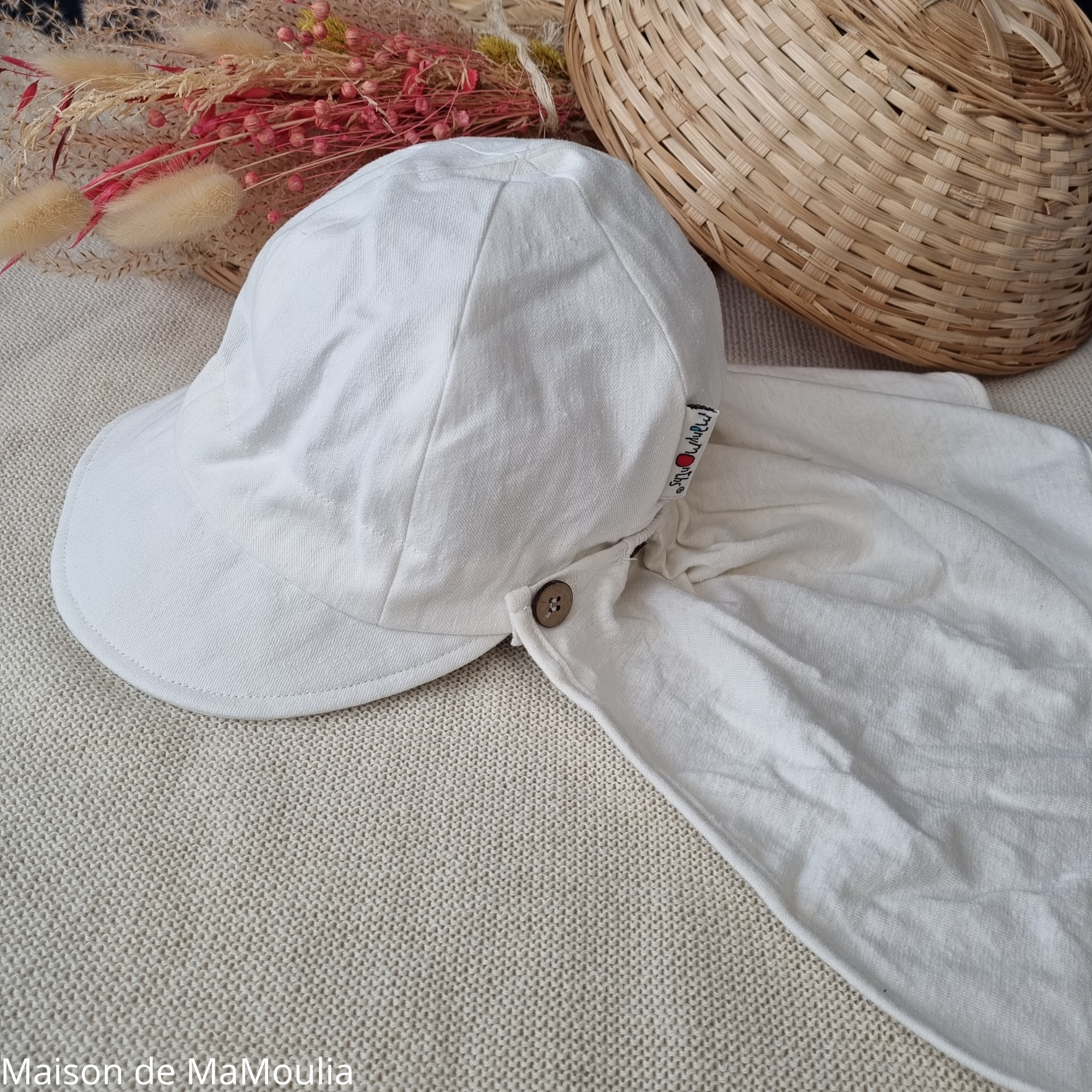 chapeau-casquette-multicape-ete_soleil-ajustable-evolutif-bebe-enfant-coton-bio-chanvre-manymonths-babyidea-maison- de -mamoulia-ecru_blanc