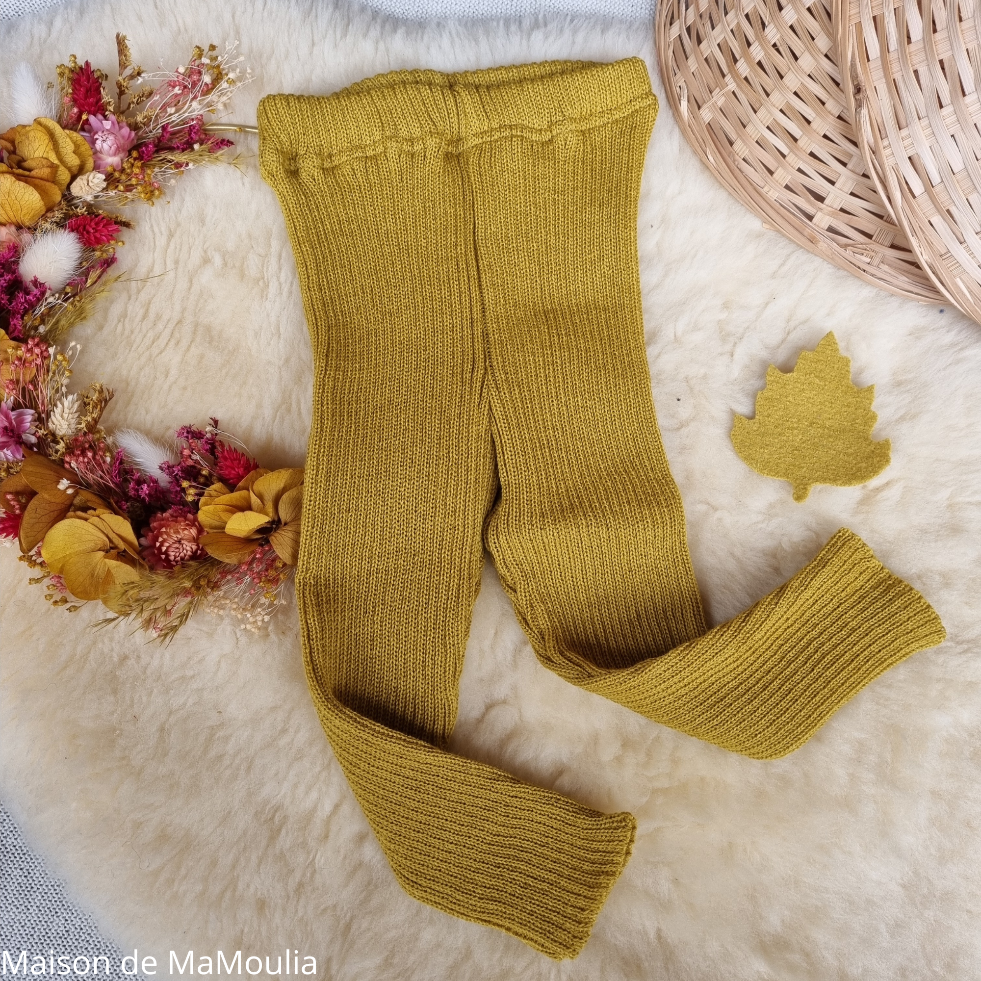 disana-legging-collant-pure-laine-merinos-tricotée-bebe-enfant-maison-de-mamoulia-curry-jaune-moutarde