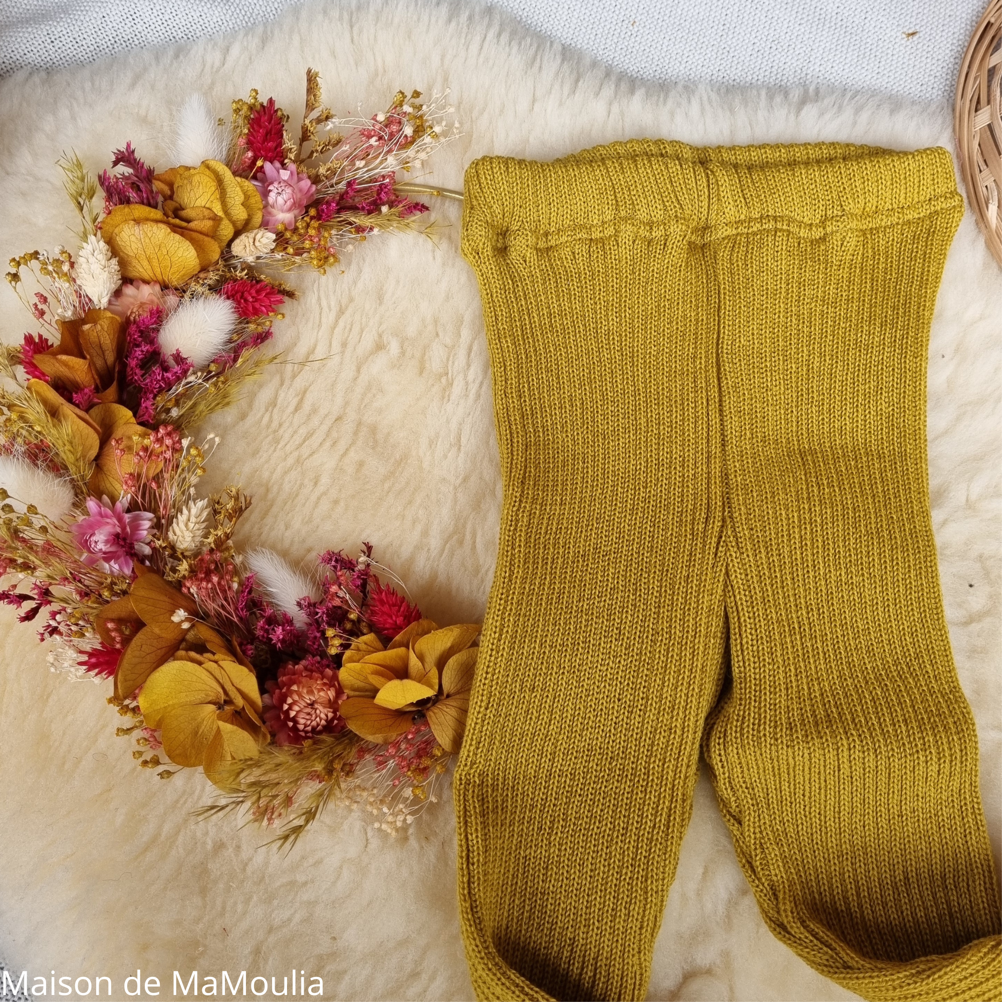 disana-legging-collant-pure-laine-merinos-tricotée-bebe-enfant-maison-de-mamoulia-curry-jaune-moutarde-