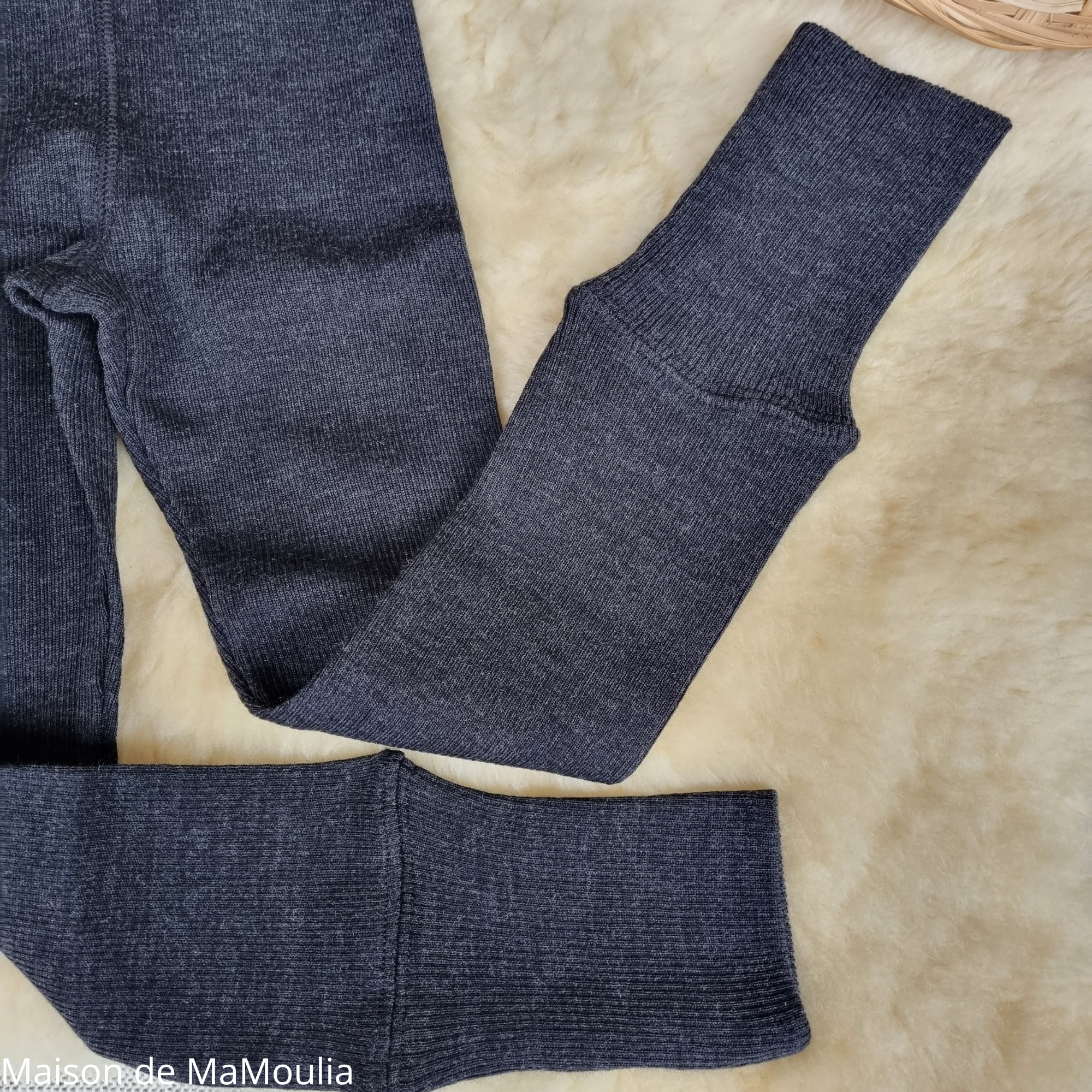 manymonths-legging-ajustable-evoluif-enfant-laine-merinos-maison-de-mamoulia-noir-foggy