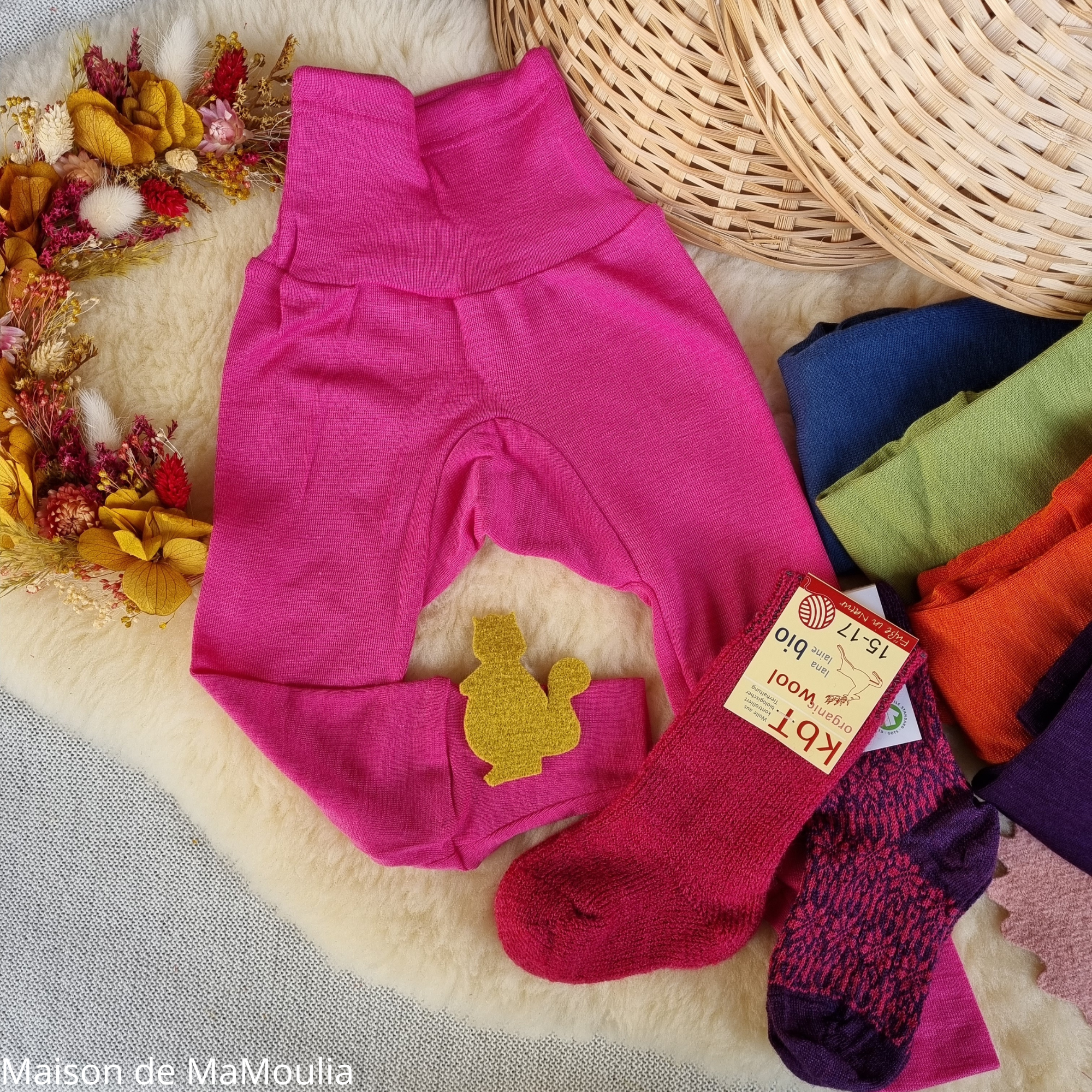 pantalon-calecon-ceinture-large-cosilana-laine-soie-bio-bebe-enfant-maison-de-mamoulia- rose