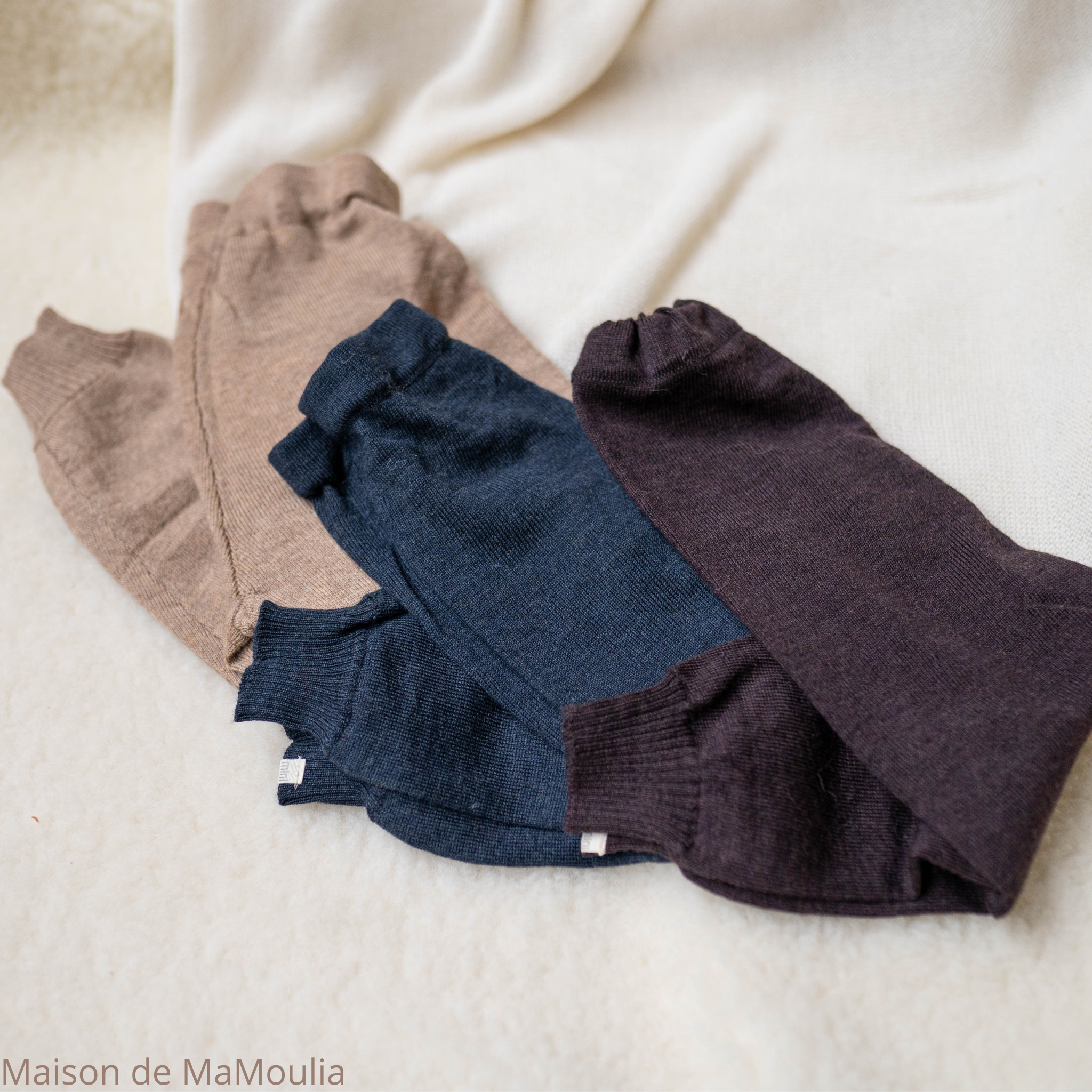 pantalon-sarouel-bebe-enfant-pure-laine-merinos-minimalisma-maison- de -mamoulia-