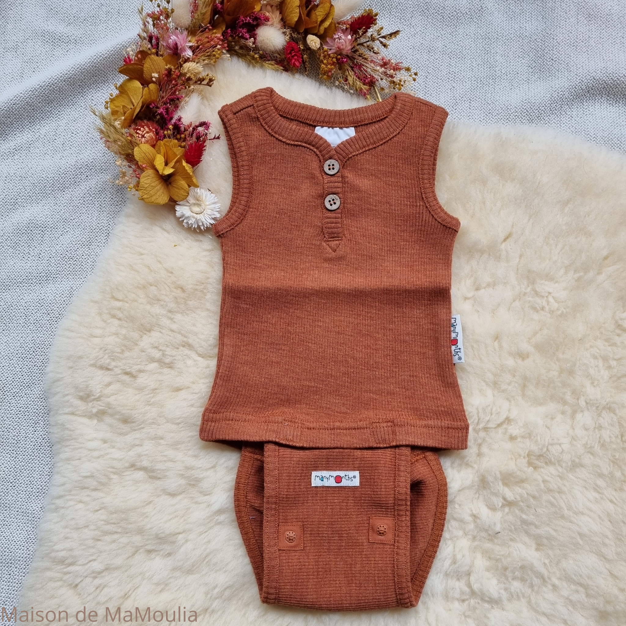 manymonths-babyidea-top-debardeur-gilet-body-evolutif-ajustable-bebe-enfant-laine-merinos-maison-de-mamoulia-potters-clay-terracotta