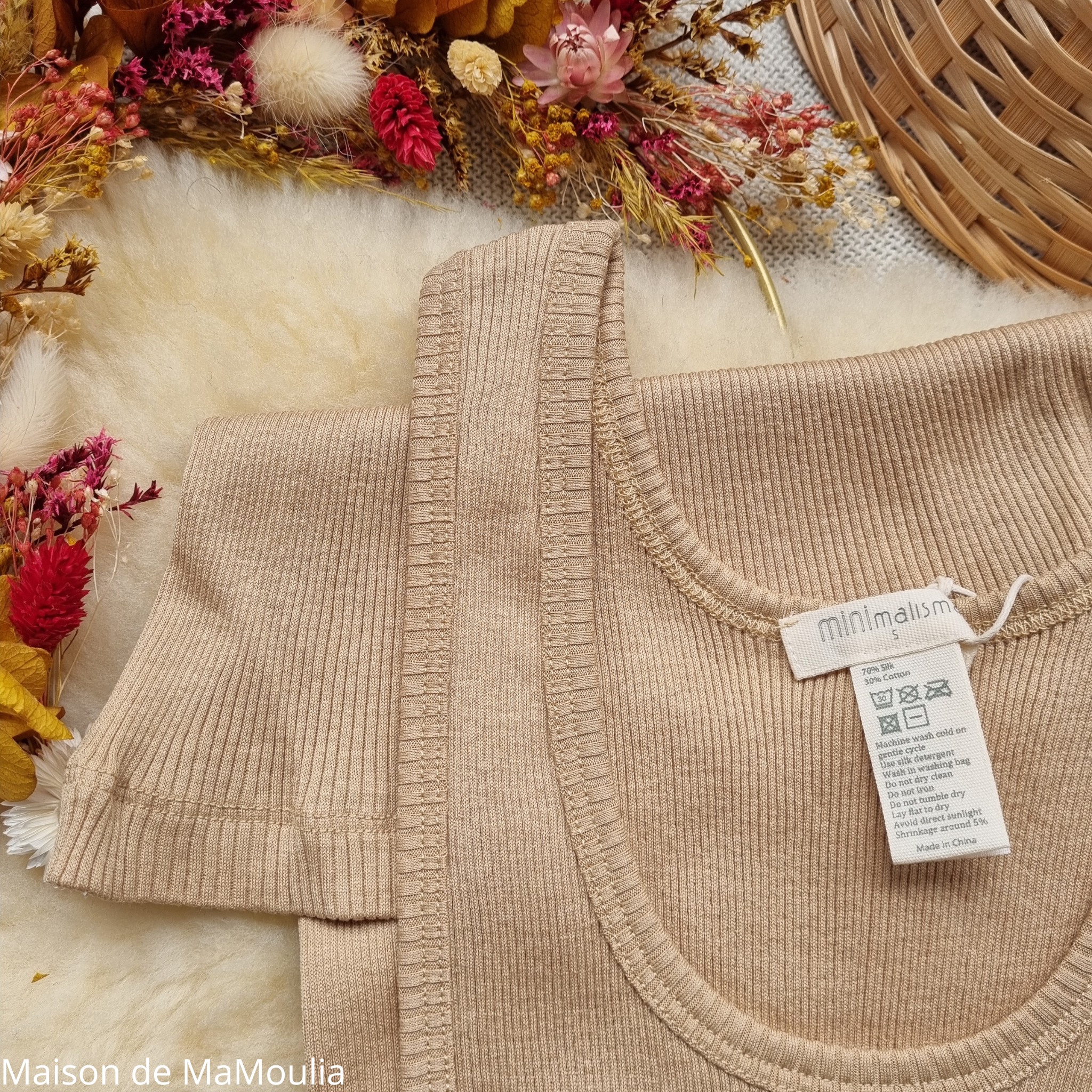 minimalisma-Gudrun - tshirt-debardeur-soie-coton-femme-maison-de- mamoulia- honey- beige