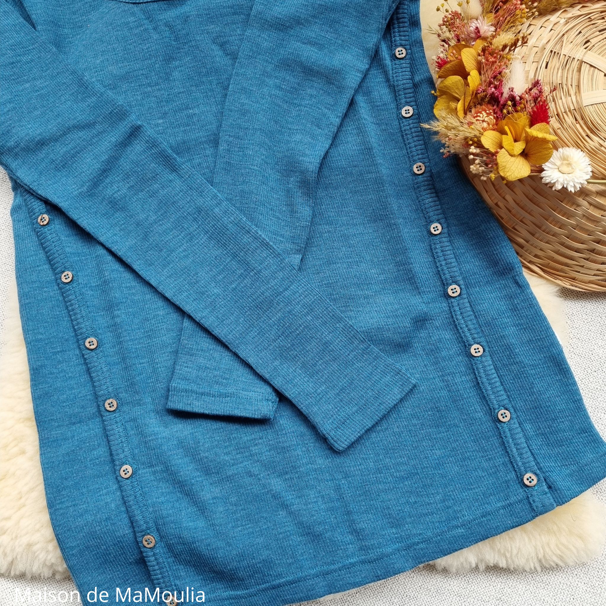manymonths-mam-motherhood-pull-sweater-femme-grossesse-allaitement-laine-merinos-maison-de-mamoulia-sea-grotto- turquoise