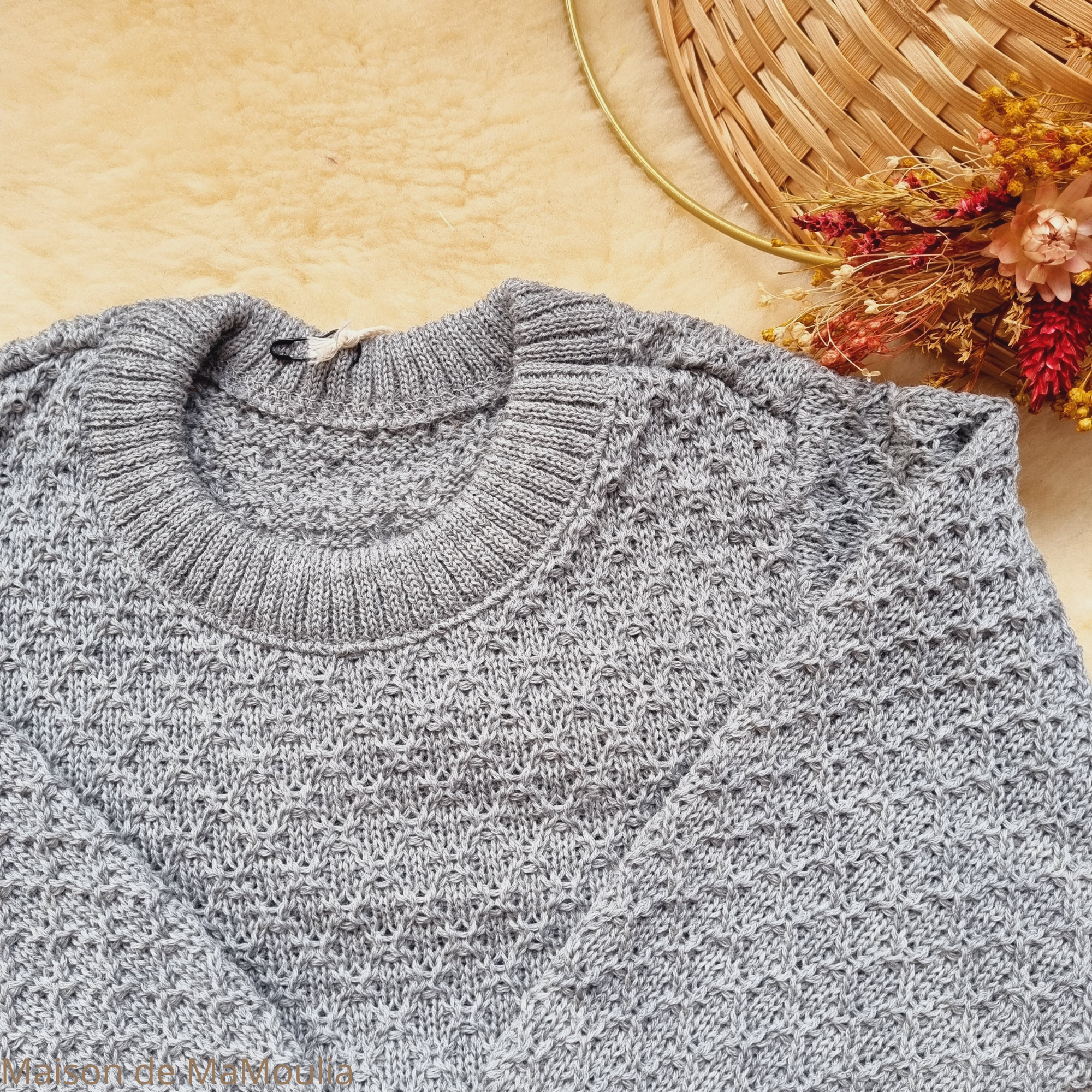 disana-aran-gilet-pull-pure-laine-merinos-tricotée-bebe-enfant-maison-de-mamoulia- gris-clair