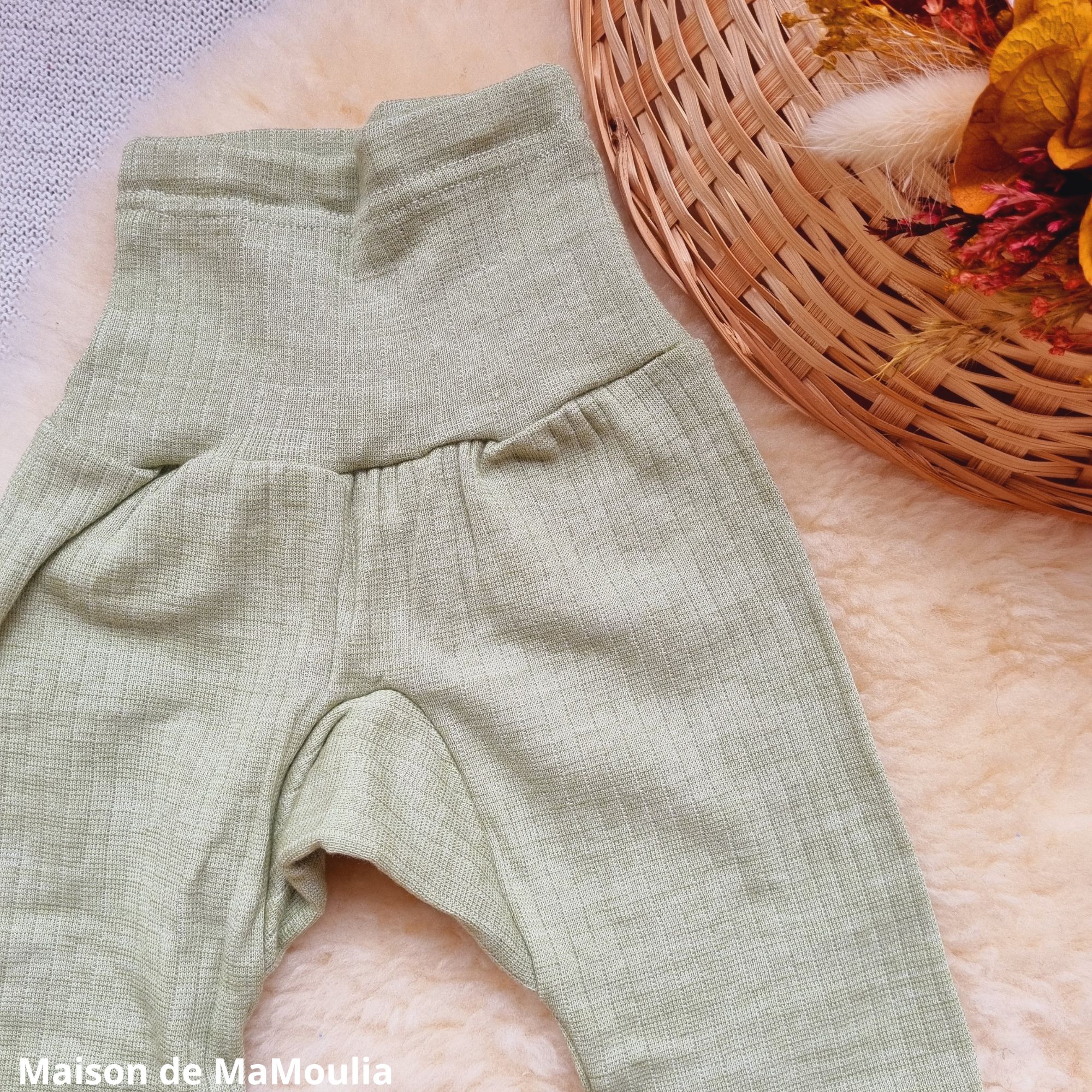 pantalon-calecon-ceinture-large-cosilana-laine-soie-coton-bio-bebe-enfant-maison-de-mamoulia- vert