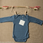 Nebel-minimalisma- Steel Blue -body-bebe-coton-bio-maison-de-mamoulia-bleu-ciel