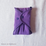 serviette-hygienique-lavable-mamidea-maison-de-mamoulia-maxi-nuit-aubergine-plie
